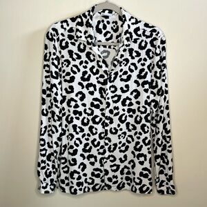 ASOS DESIGN SMALL BLACK & WHITE CHEETAH PRINT LONG SLEEVED BLOUSE